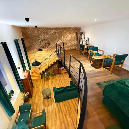 Апартаменты Vandispace Budapest Pusztavacs